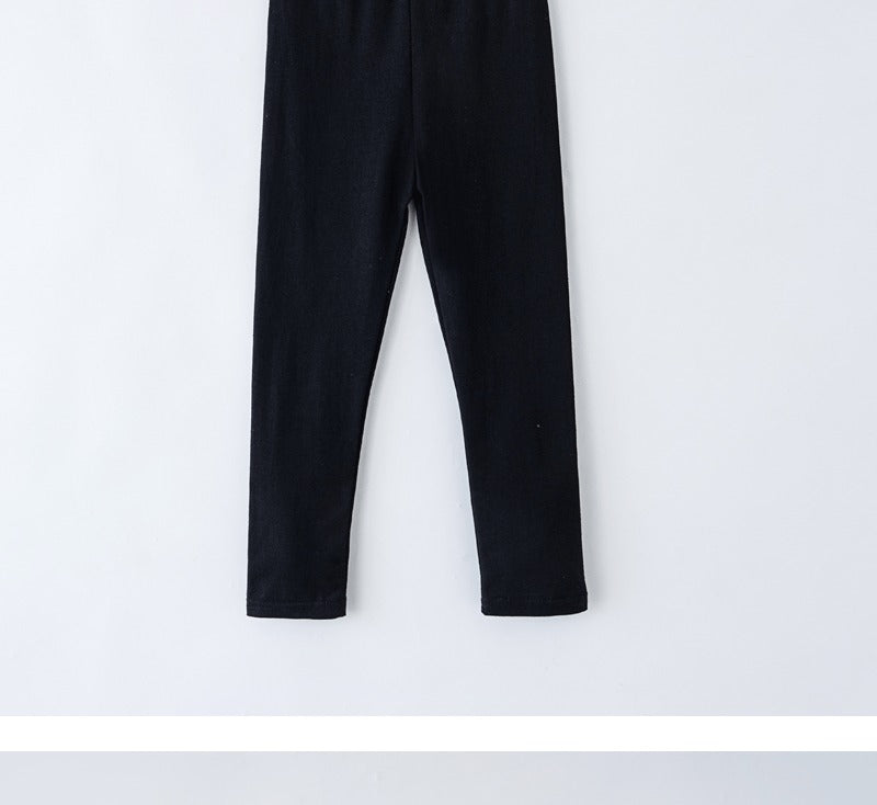 Girls' Leggings For Spring And Summer Suitable For Wearing Outside. They Are Thin-Style, Slim-fitting long Trousers For Childre