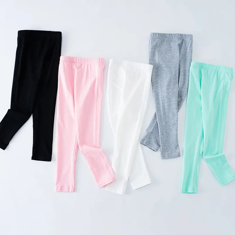 Girls' Leggings For Spring And Summer Suitable For Wearing Outside. They Are Thin-Style, Slim-fitting long Trousers For Childre
