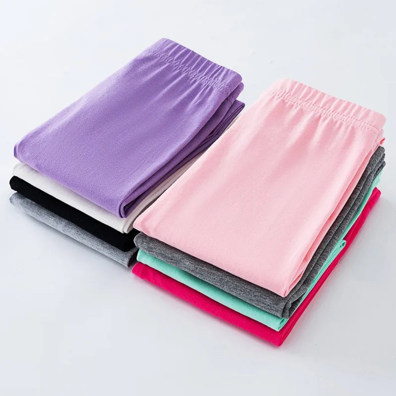Girls' Leggings For Spring And Summer Suitable For Wearing Outside. They Are Thin-Style, Slim-fitting long Trousers For Childre